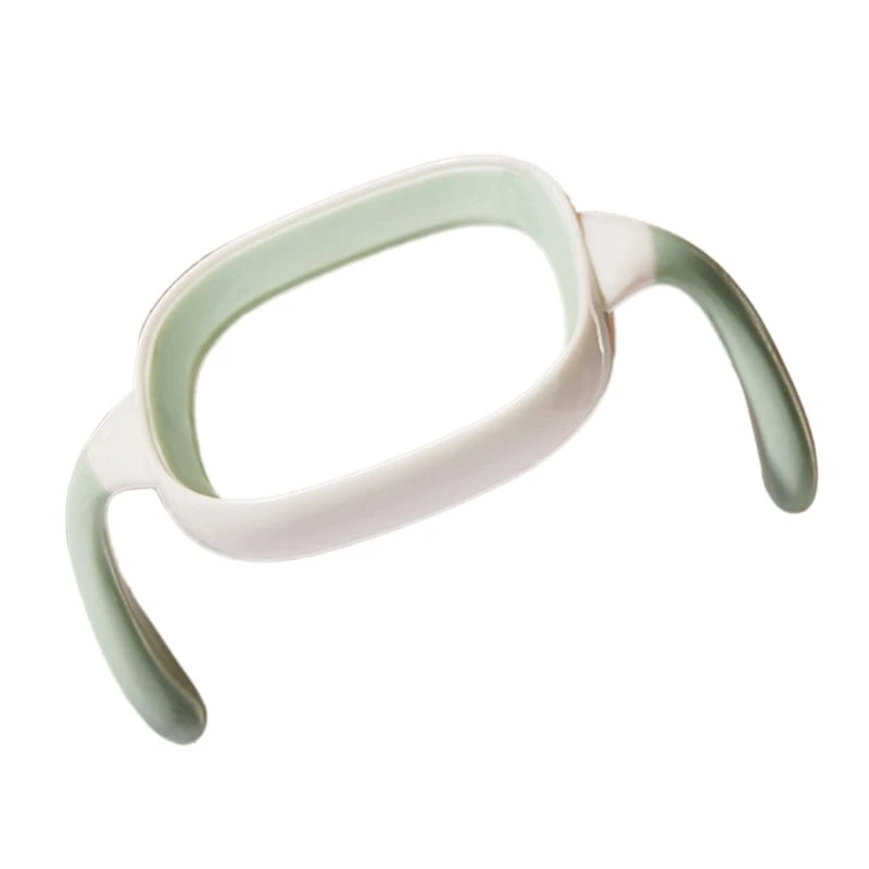 Square Handle Feeding Bottle Grip – Lightweight Easy-Grasp Design for Baby Bottles (6+ Months)