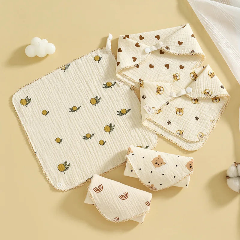 Newborn Drooling Bib Gauze Handkerchief Bib Organic Cotton Soft and Absorbent Baby Scarf Cute Cartoon Bear Print Towels