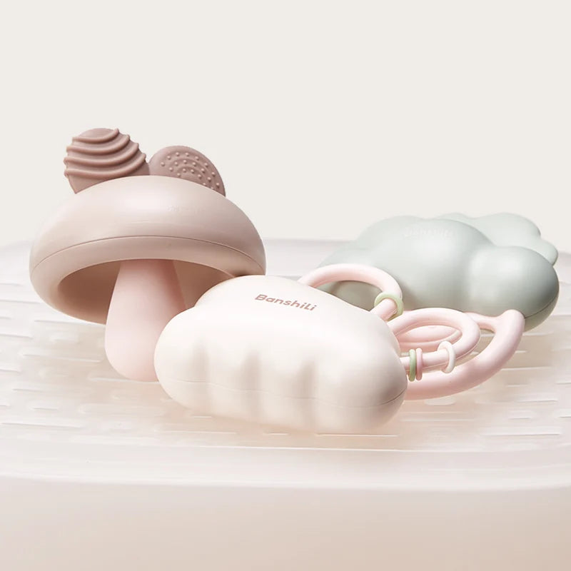 Silicone Baby Rattle Teether - Soft Chewable Sensory Toy for Infants 0-3 Years