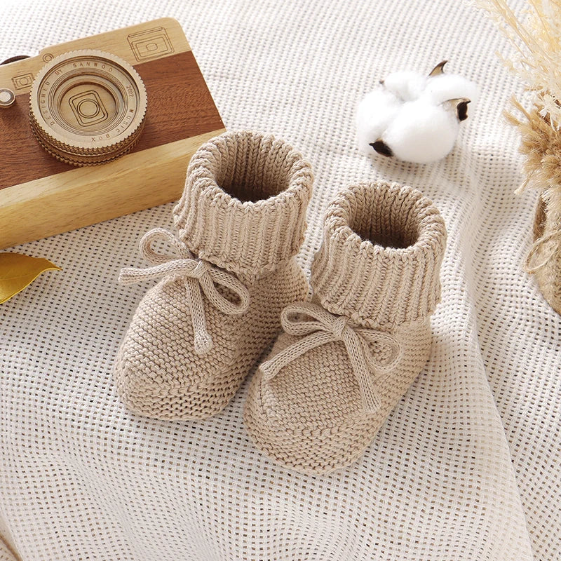 Baby Shoes Solid Color Knitted Newborn Boys and Girls Boots First Walkers Soft Bottom Infant Unisex Footwear 0-18m Child Booties