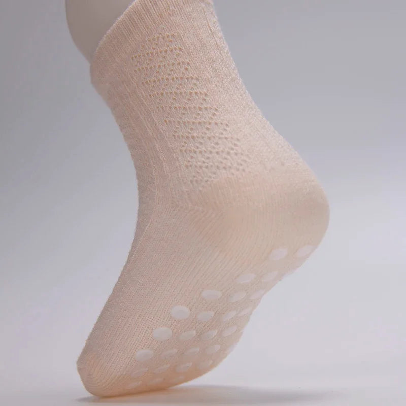 12 Pairs/lot 0 to 4 Yrs Cotton Children's Anti-slip Non Skid Socks For Boys Girl Floor Kid Sock With Rubber Grips Four Season