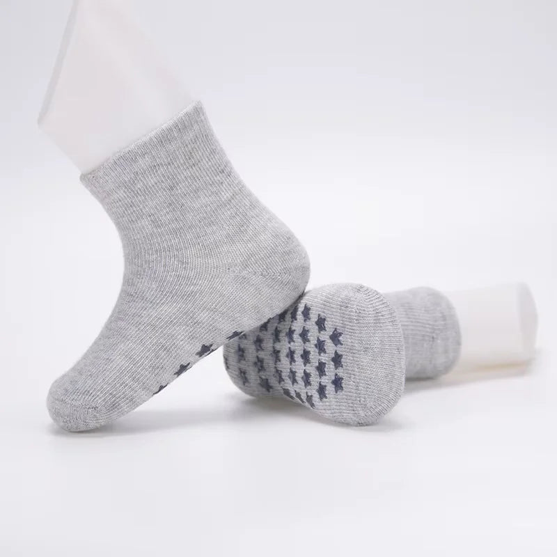 12 Pairs/lot 0 to 4 Yrs Cotton Children's Anti-slip Non Skid Socks For Boys Girl Floor Kid Sock With Rubber Grips Four Season
